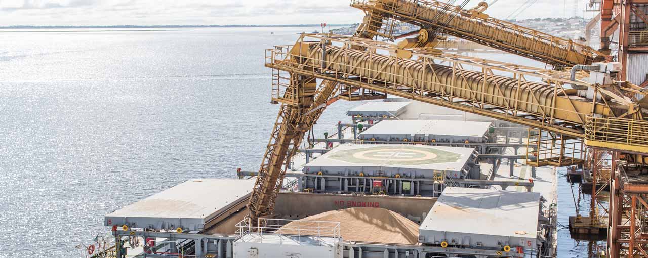 cargill ocean transportation operations dry bulk freighter