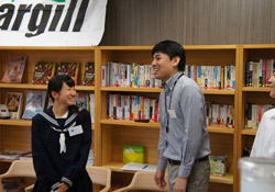 inpage-japan-students