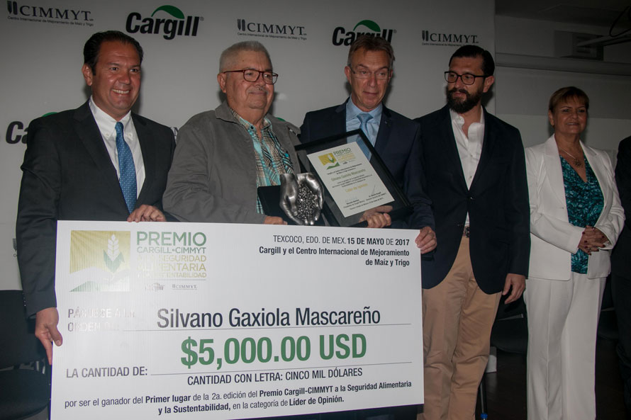 Cargill CIMMYT 2017 award Silvano Gaxiola Mascareno