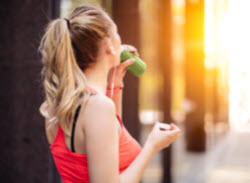 Sports drinks take aim at female consumers Sports drinks take aim at female consumers