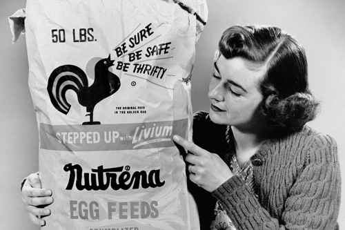 Nutrena - packaging from the 1940s image
