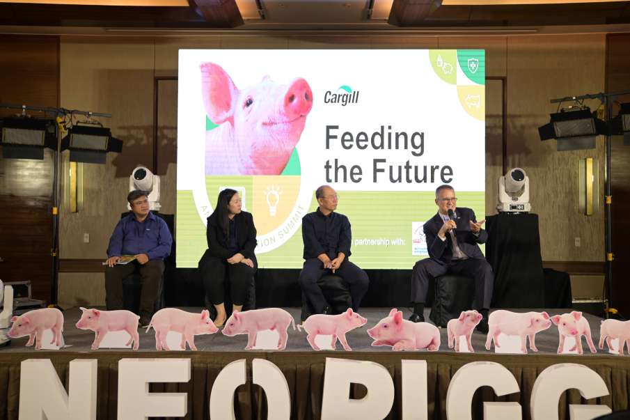 Mark Hanzel (far right), Agricultural Attaché at the U.S. Department of Agriculture Mark Hanzel (far right), Agricultural Attaché at the U.S. Department of Agriculture