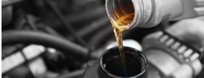 Pouring engine oil