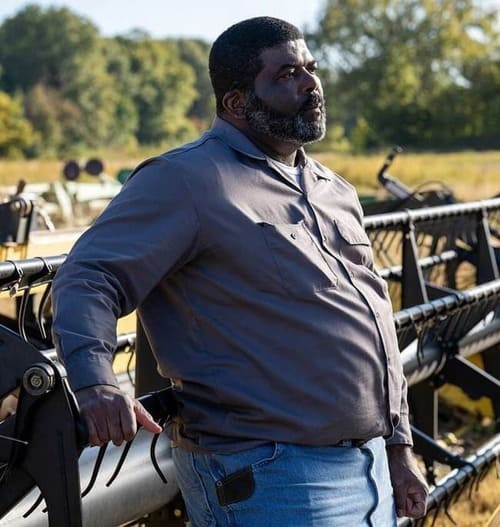 Regenerative agriculture connects farmers and customers Regenerative agriculture connects farmers and customers