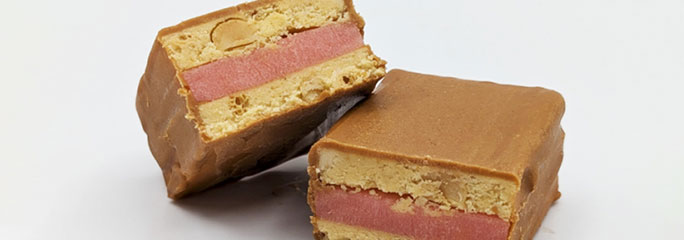 Peanut Butter & Strawberry Nutrition Bar