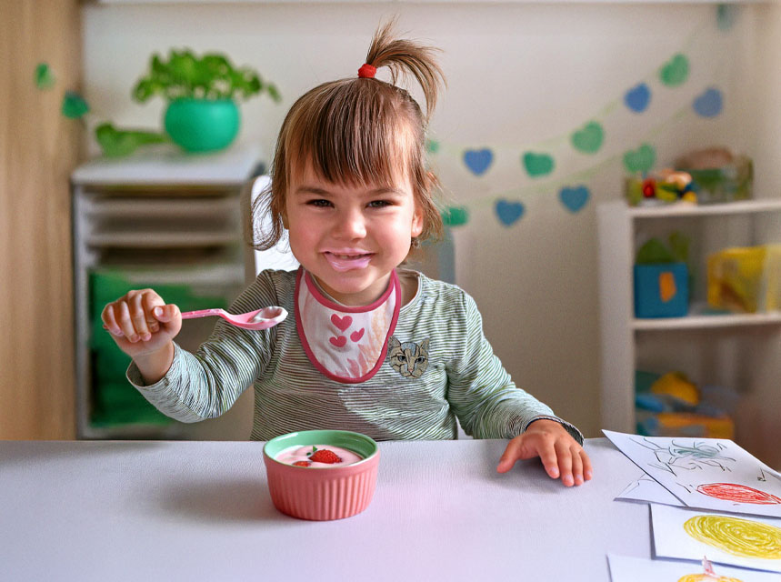 Sugar reduced Greek style fruited yogurt