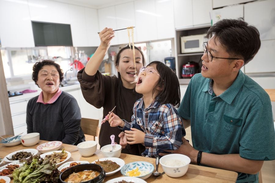 Cargill APAC IngredienTracker™ 2025 assessed consumer attitudes towards 91 ingredients across four groups: Chocolate & Cocoa, Sweeteners, Texturizers, and Fats & Oils and