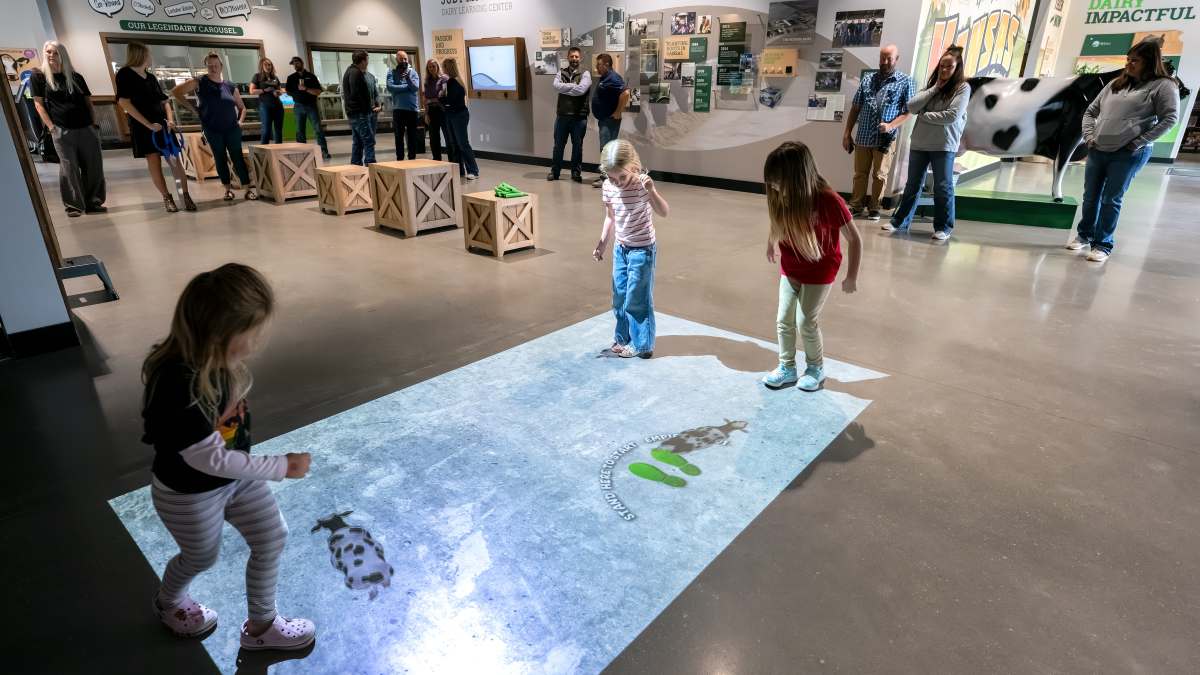McCarty Family Farms, MVP Dairy and Cargill invest in the next generation of agriculture with new interactive dairy nutrition exhibits
